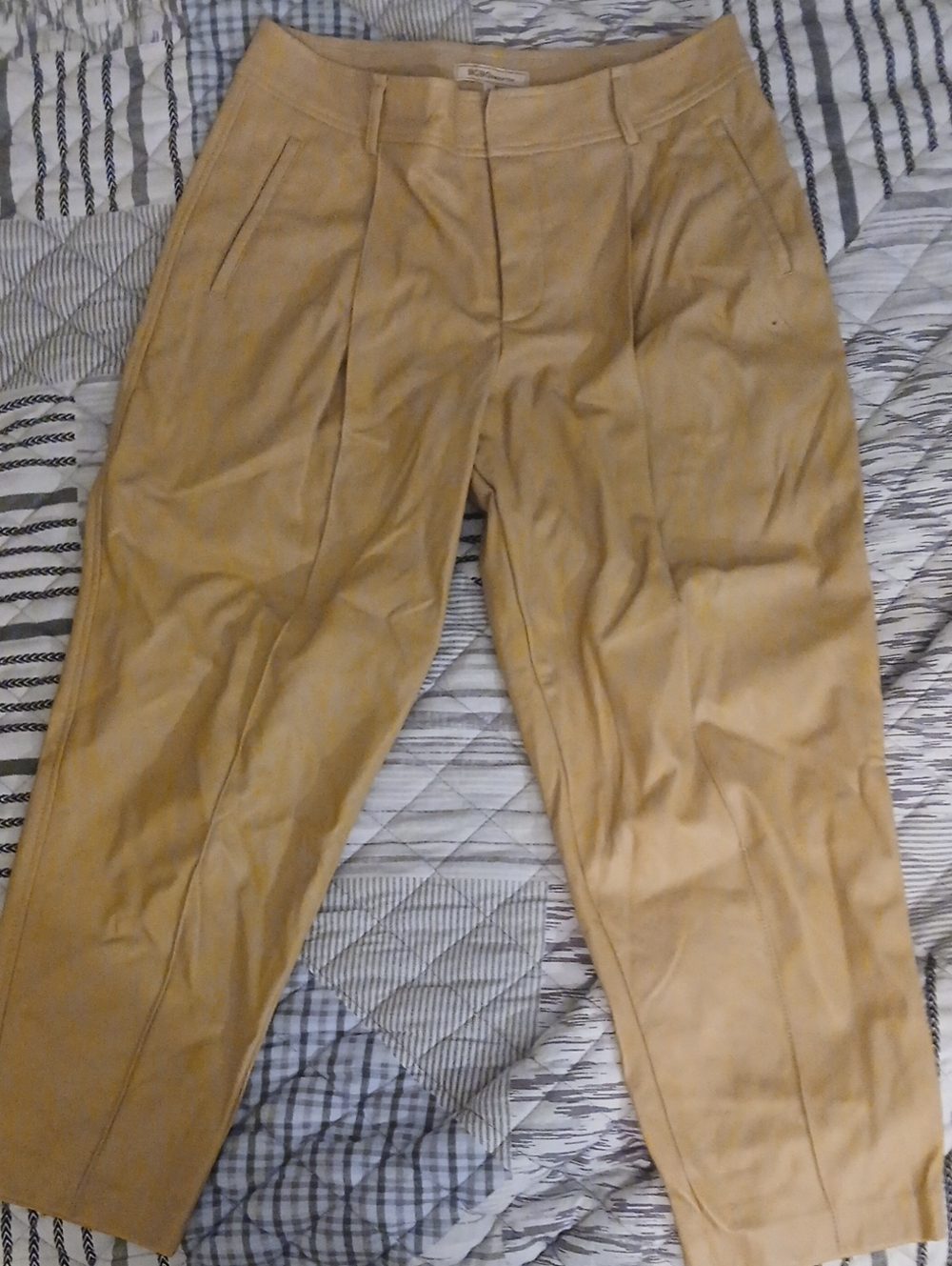 Women's BCBGeneration Tan Revolve Pleated Pleather Cropped Dress Pants Small/M